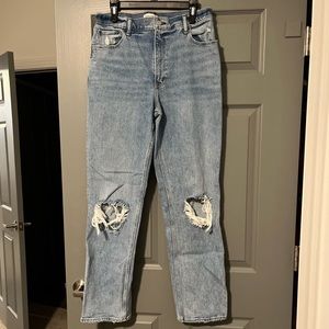Abercrombie 90s Ultra High Rise Straight Jeans